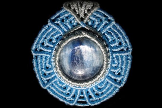 Midnight blue Mayan Sun pendant blue and grey, Kyanite, detail