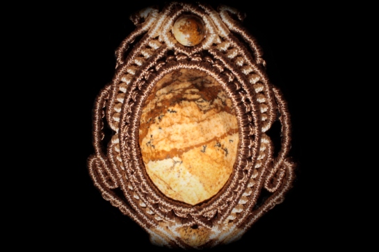 Pendentif Reine des sables mystérieux brun et beige, Jaspe Paysage, détail