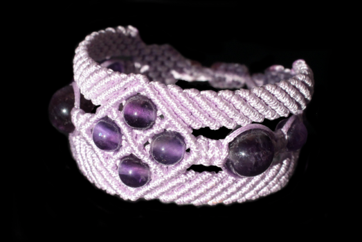 Light Purple Purifying Maya Diamond Bracelet, Amethyst, flat