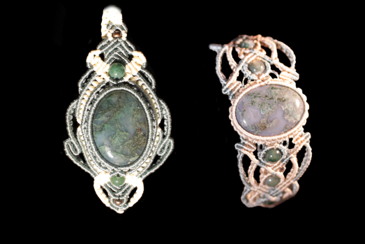 Collection Royal - Pendentif Reine gris/vert et crème avec Agate Mousse, bracelet Princesse gris/vert et or avec Agate Mousse