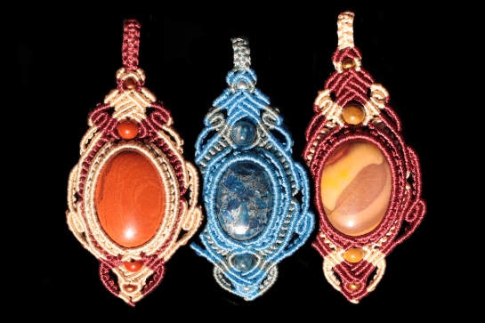 Queen collection - pendants